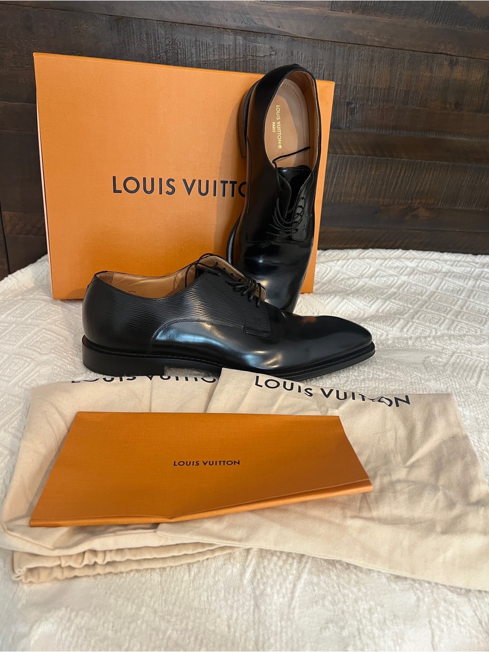 Louis Vuitton Black Calf Leather Men’s Kensington Lace-Up Derby Shoes